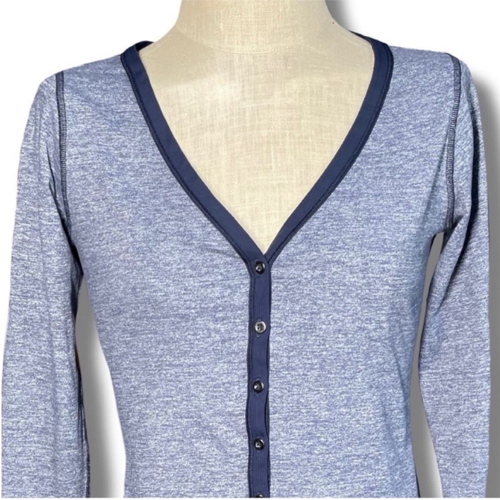 Lululemon Awesoma Henley Long Sleeve In Heathered Inkwell - Picture 7 of 13